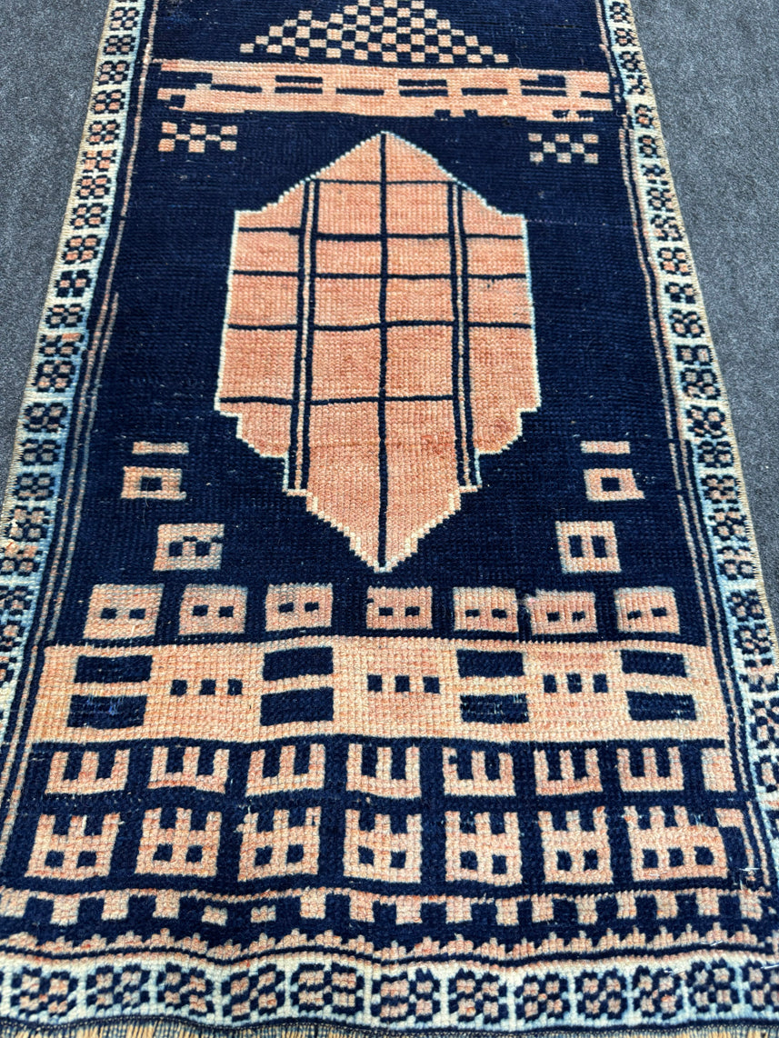 Turkish Yastik Rug 1'7" x 2'10" #23807