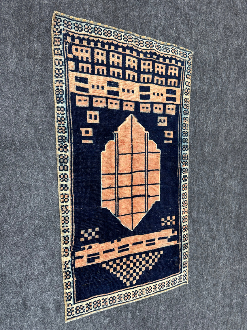 Turkish Yastik Rug 1'7" x 2'10" #23807