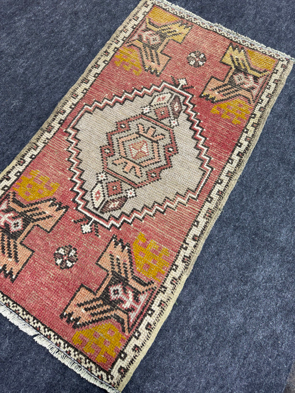 Turkish Yastik Rug 1'9" x 3'3" #23802