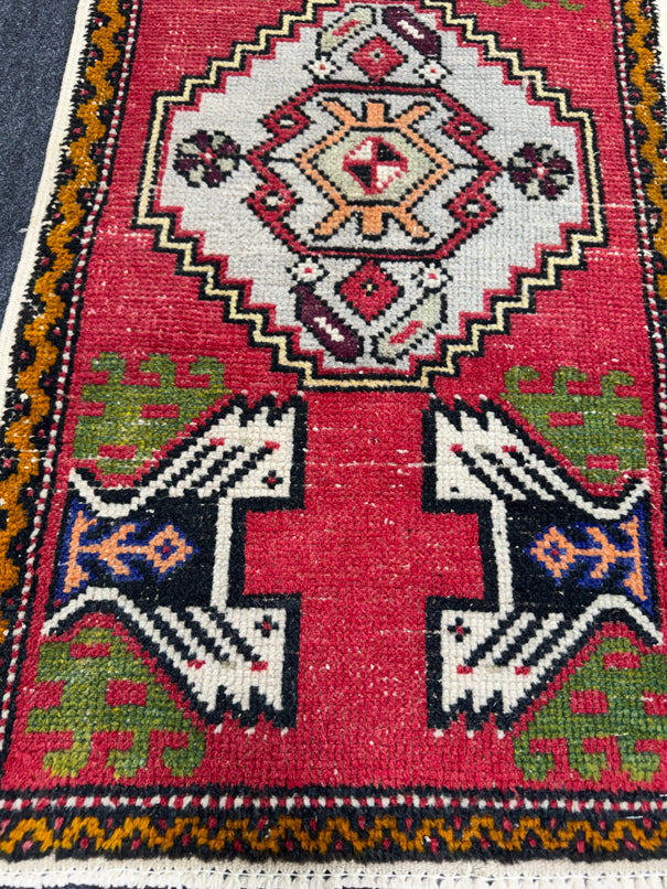 Turkish Yastik Rug 1'9" x 3'3" #23800
