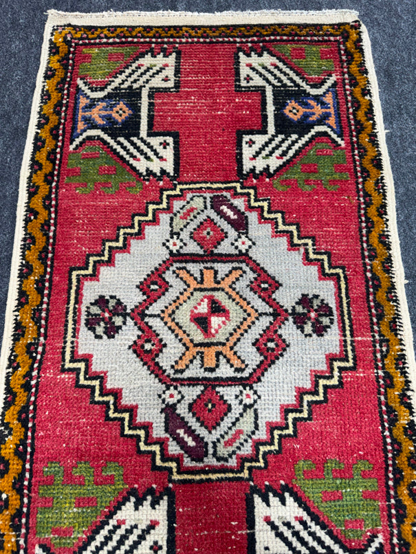 Turkish Yastik Rug 1'9" x 3'3" #23800