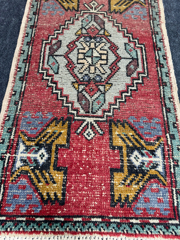 Turkish Yastik Rug 1'8" x 3'1" #23798