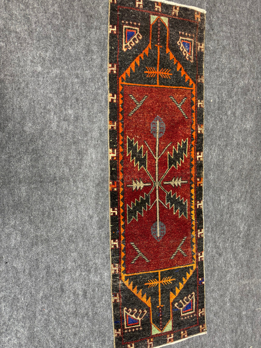Turkish Yastik Rug 1'5" x 4'9" #23794
