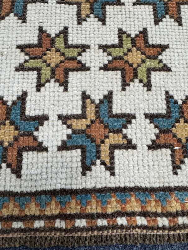 Turkish Yastik Rug 1'3" x 1'2" #23793
