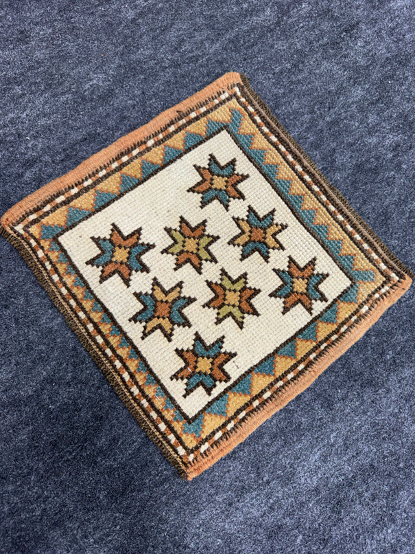 Turkish Yastik Rug 1'3" x 1'2" #23793