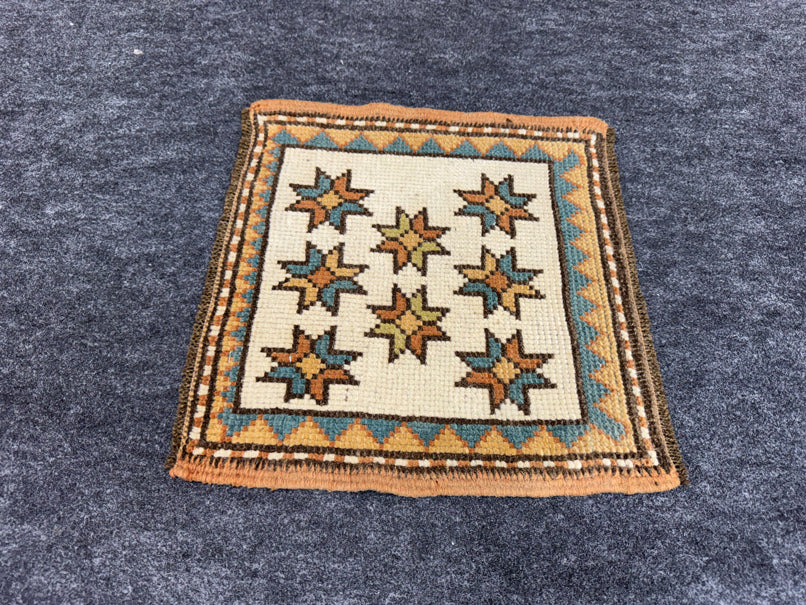 Turkish Yastik Rug 1'3" x 1'2" #23793