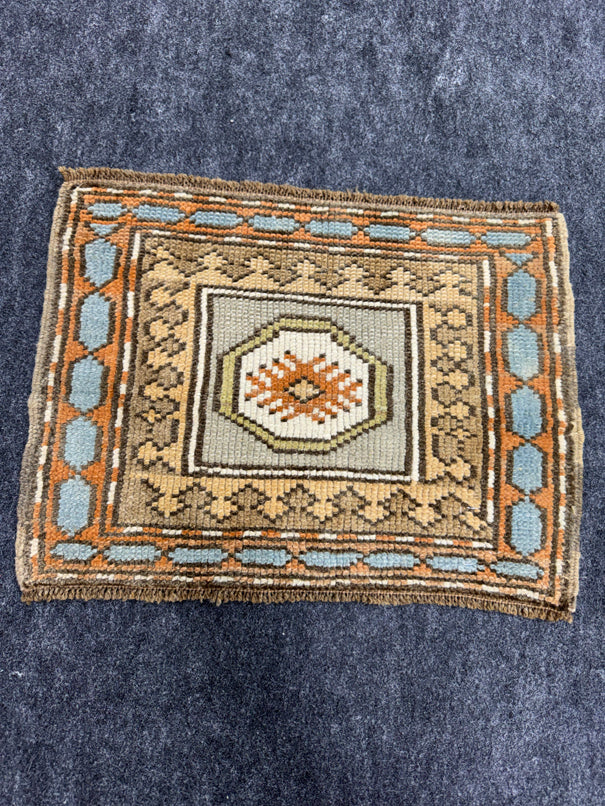 Turkish Yastik Rug 1'7" x 1'2" #23791