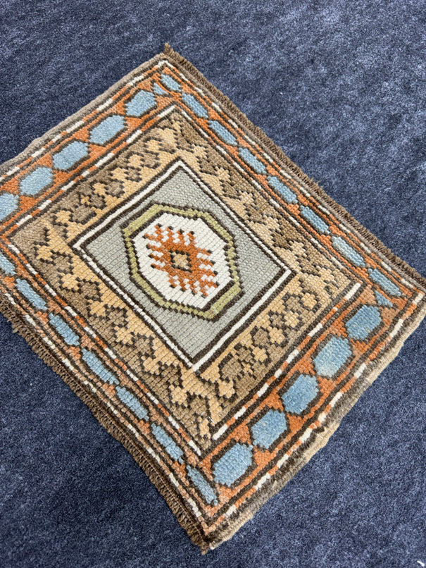 Turkish Yastik Rug 1'7" x 1'2" #23791