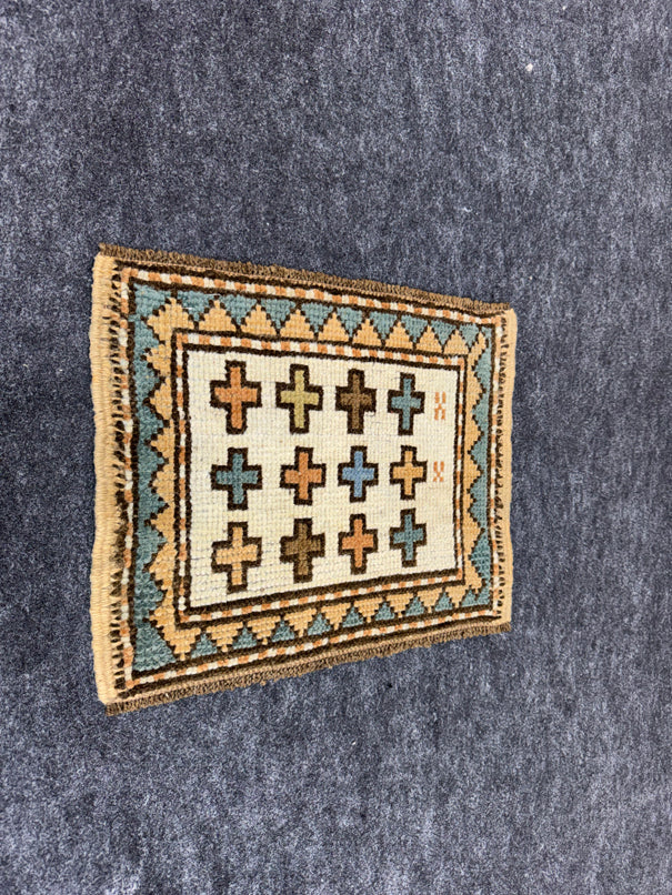 Turkish Yastik Rug 1'4" x 1'2" #23790