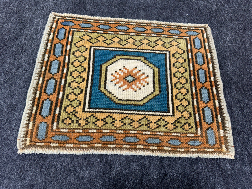 Turkish Yastik Rug 1'7" x 1'3" #23789