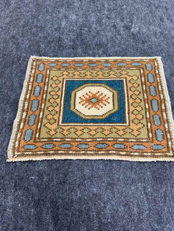 Turkish Yastik Rug 1'7" x 1'3" #23788