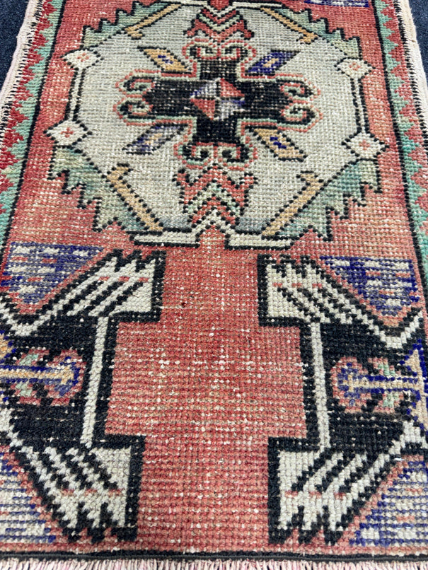 Turkish Yastik Rug 1'7" x 2'9" #23787