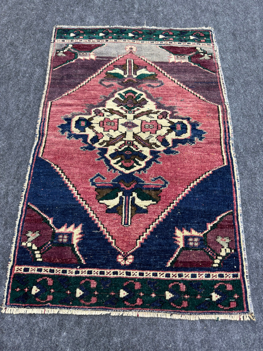 Turkish Yastik Rug 1'9" x 2'8" #23780