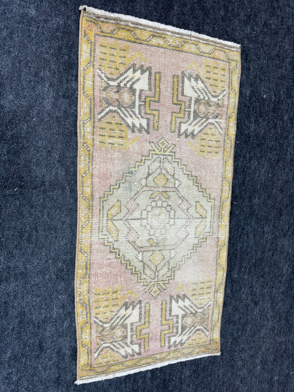 Turkish Yastik Rug 1'7" x 3'3" #23773