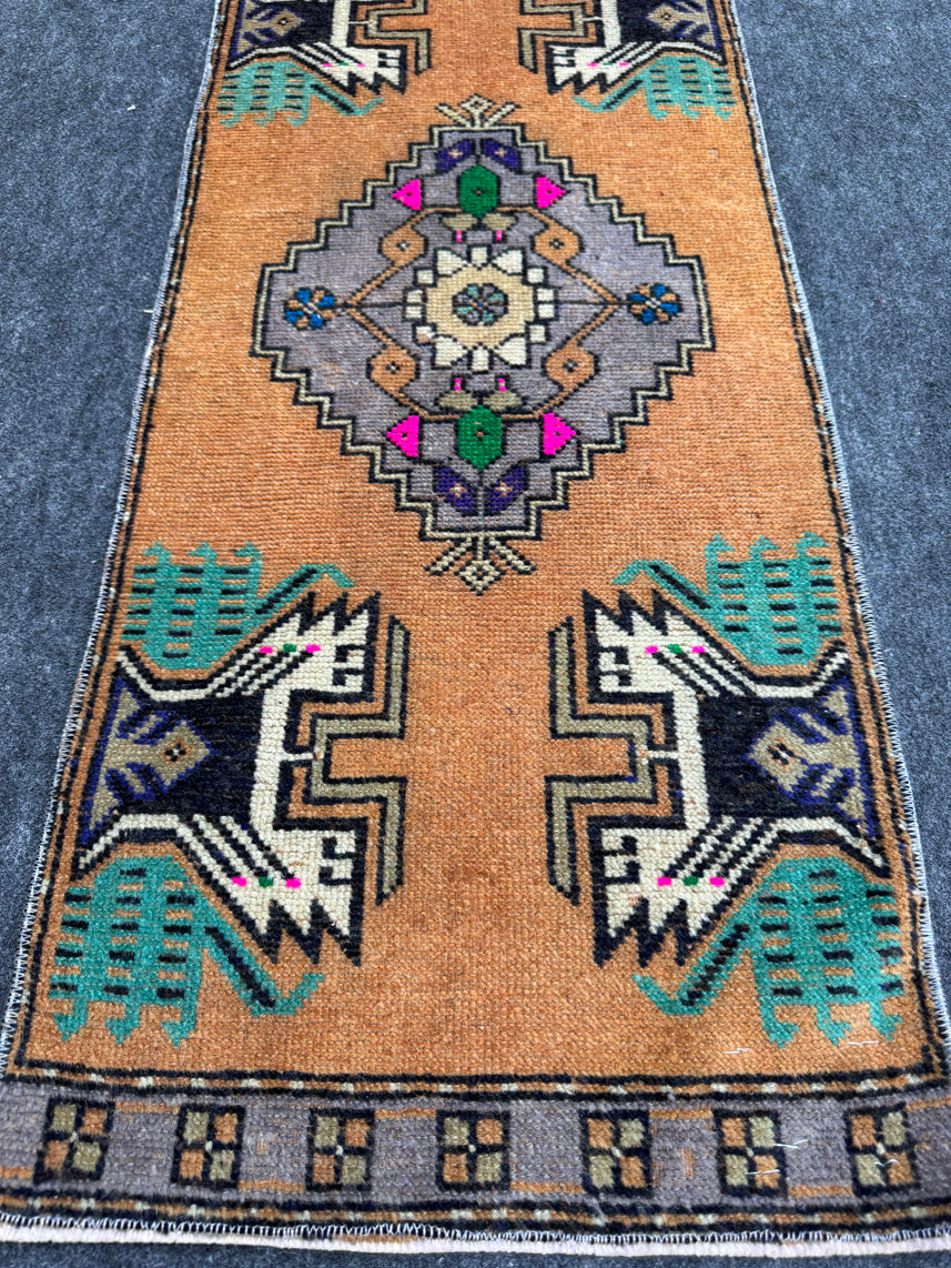 Turkish Yastik Rug 1'5" x 3'5" #23776