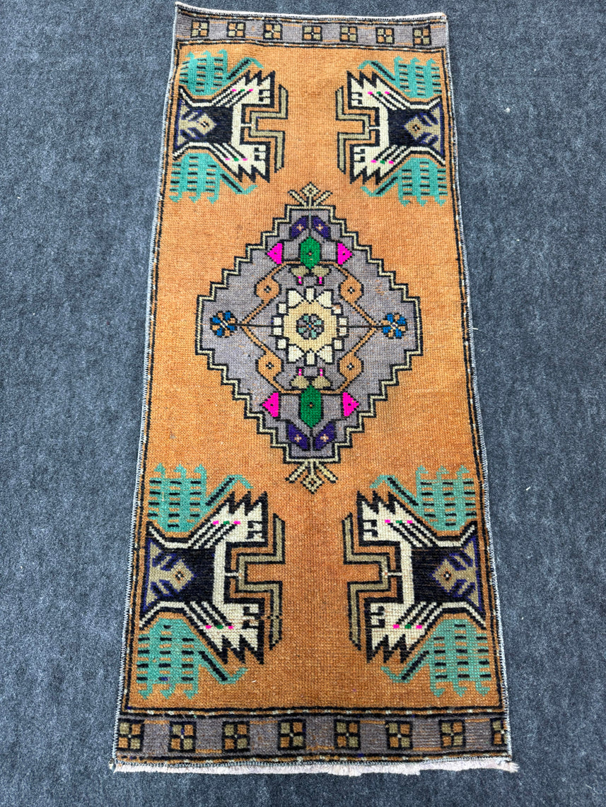 Turkish Yastik Rug 1'5" x 3'5" #23776