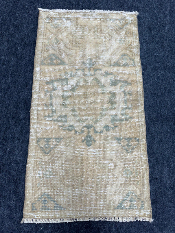 Turkish Yastik Rug 1'6" x 2'10" #23716