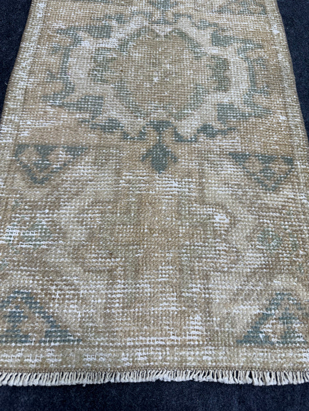 Turkish Yastik Rug 1'6" x 2'10" #23716