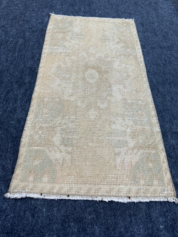 Turkish Yastik Rug 1'6" x 2'11" #23699