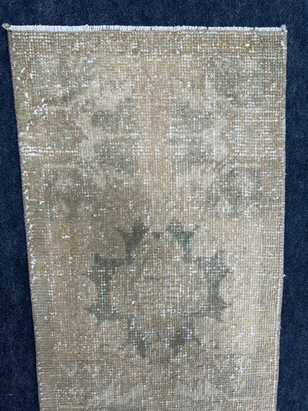Turkish Yastik Rug 1'6" x 2'9" #23702