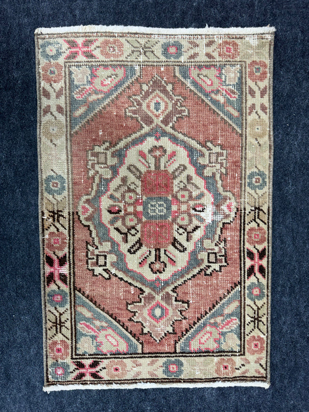 Turkish Yastik Rug 1'9" x 2'8" #23689
