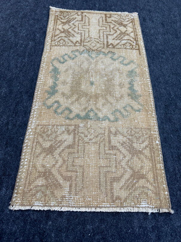 Turkish Yastik Rug 1'5" x 2'11" #23706