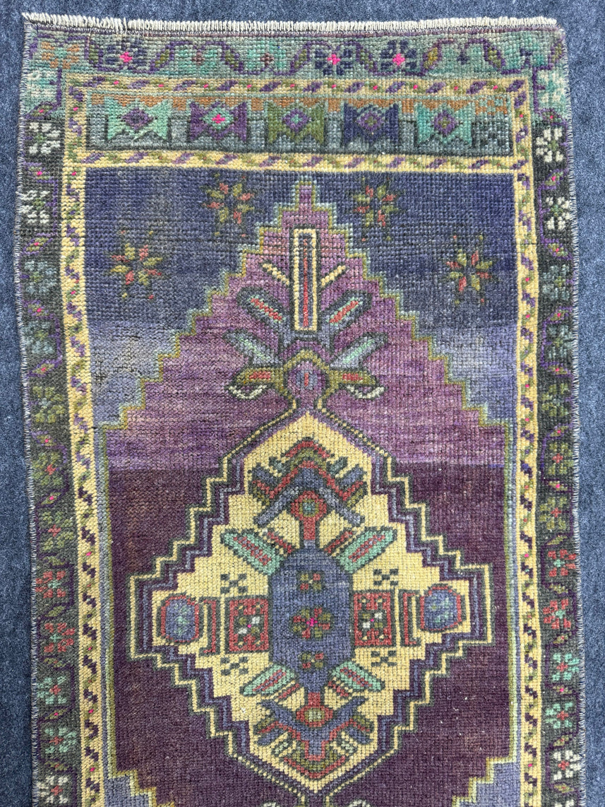 Turkish Yastik Rug 1'10" x 3'7" #23693