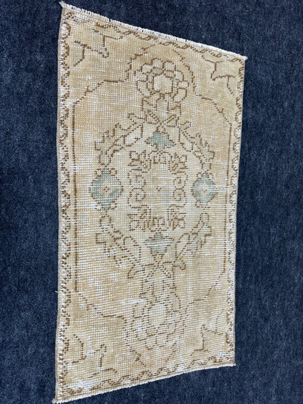 Turkish Yastik Rug 1'7" x 2'10" #23695