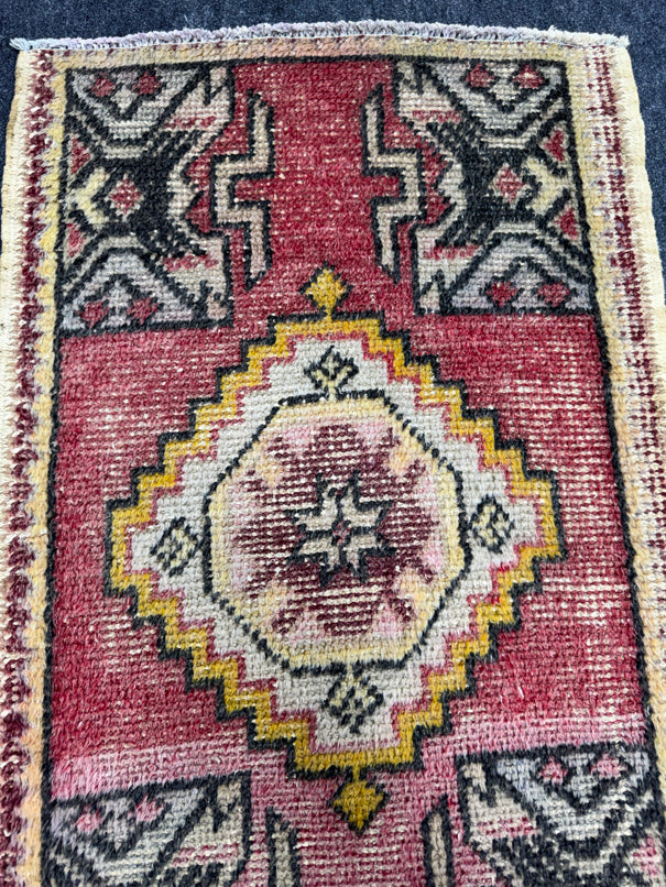 Turkish Yastik Rug 1'11" x 3'2" #23678