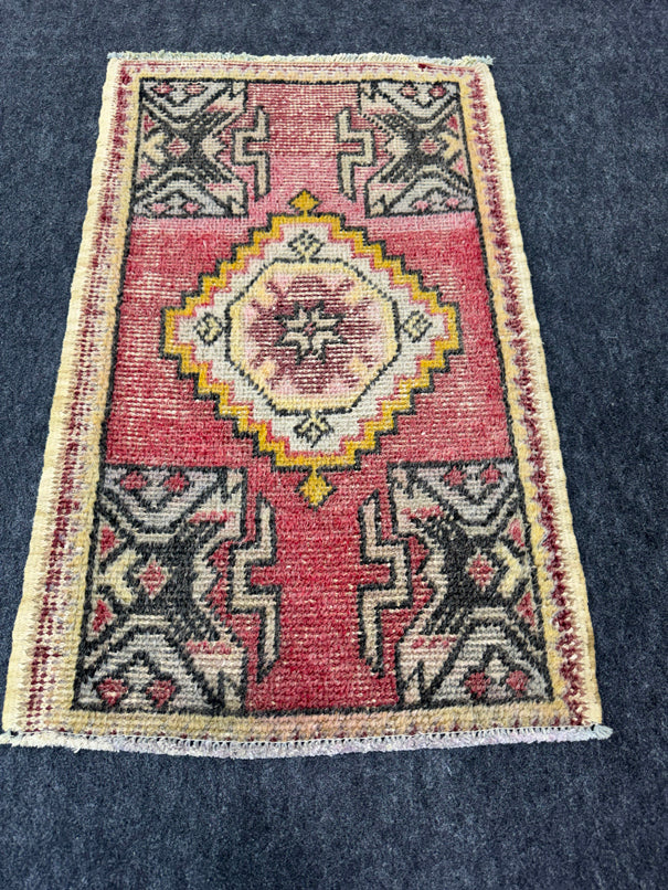 Turkish Yastik Rug 1'11" x 3'2" #23678