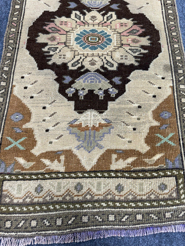 Turkish Yastik Rug 1'9" x 3'4" #23681