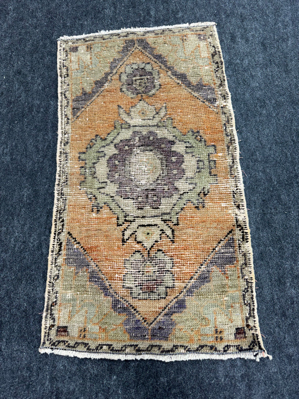 Turkish Yastik Rug 1'6" x 2'10" #24214