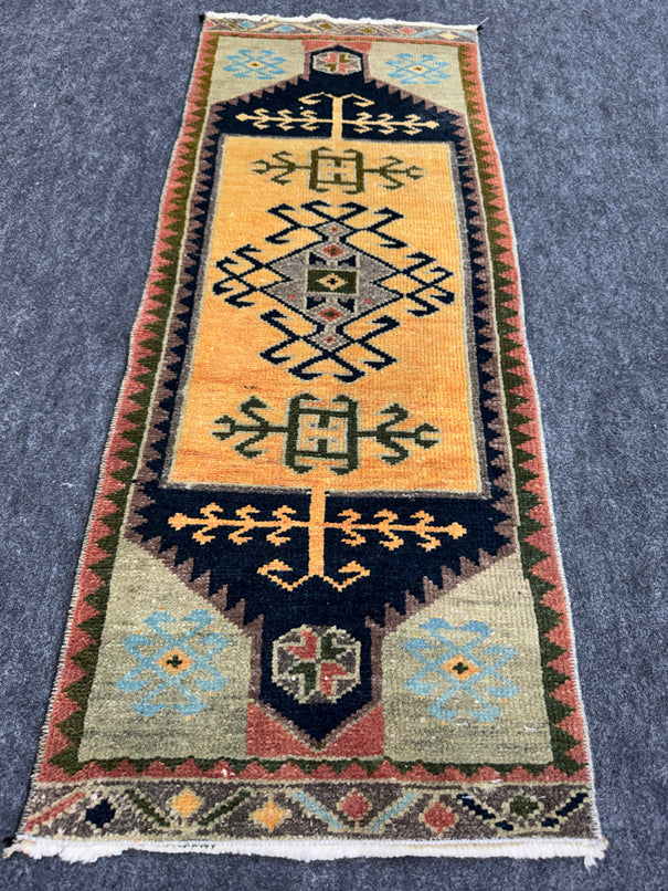 Turkish Yastik Rug 1'4" x 3'4" #24211