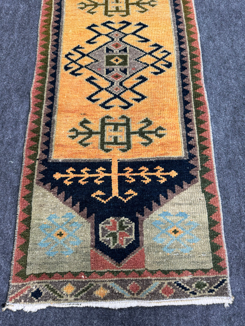 Turkish Yastik Rug 1'4" x 3'4" #24211