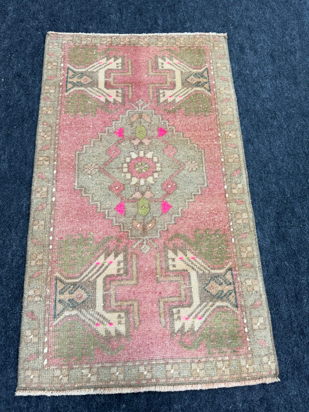 Turkish Yastik Rug 1'8" x 2'11" #24230