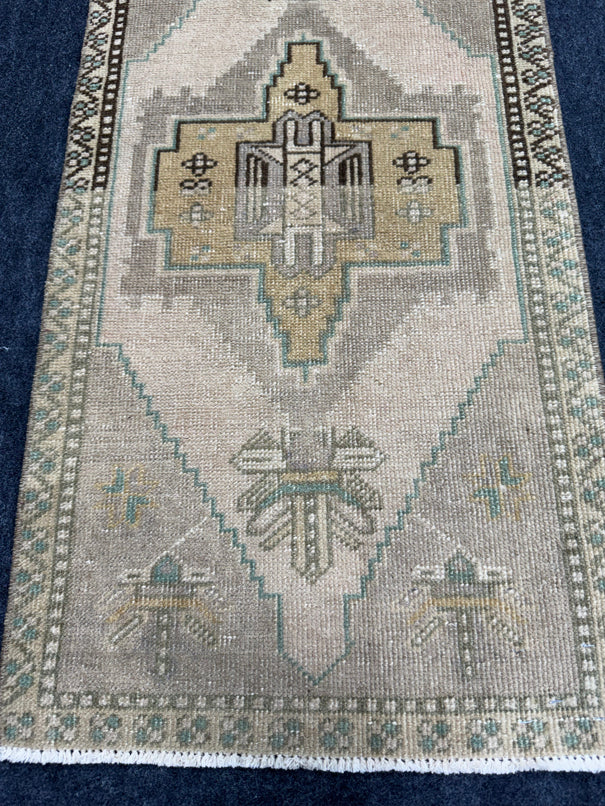 Turkish Yastik Rug 1'6" x 2'11" #24229