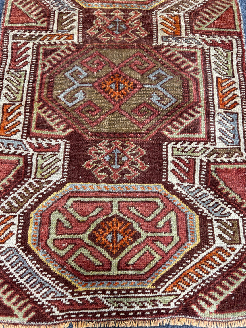 Turkish Yastik Rug 1'8" x 2'10" #24225