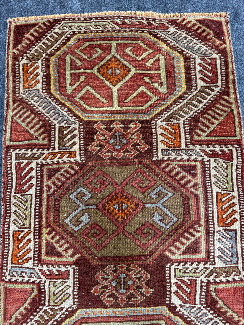 Turkish Yastik Rug 1'8" x 2'10" #24225