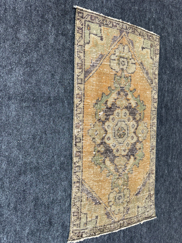 Turkish Yastik Rug 1'6" x 2'10" #24209