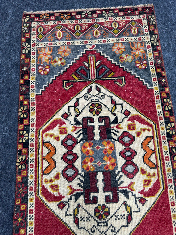 Turkish Yastik Rug 1'9" x 4'1" #24218