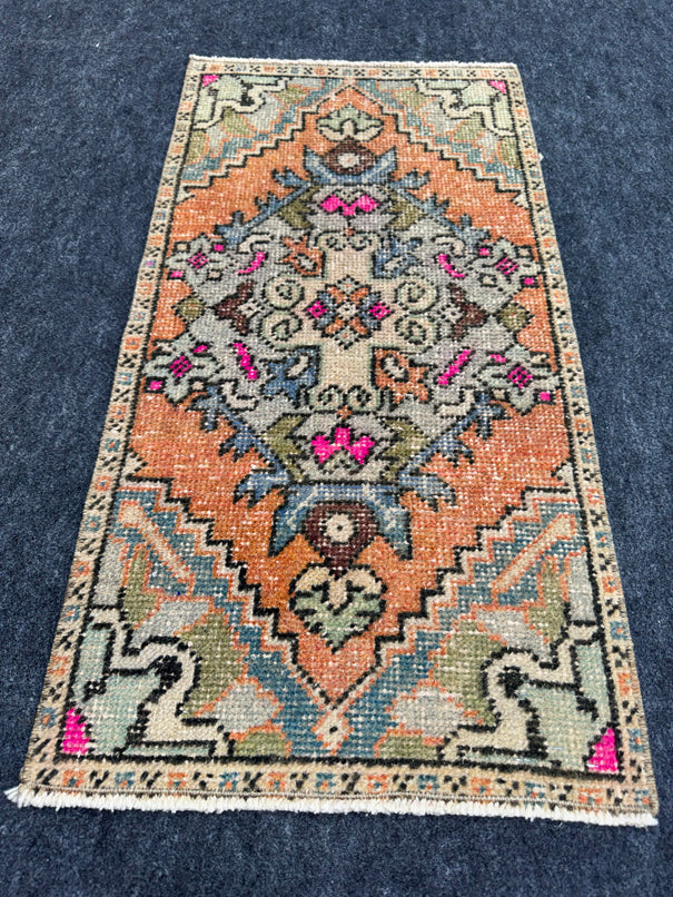 Turkish Yastik Rug 1'6" x 2'11" #24203