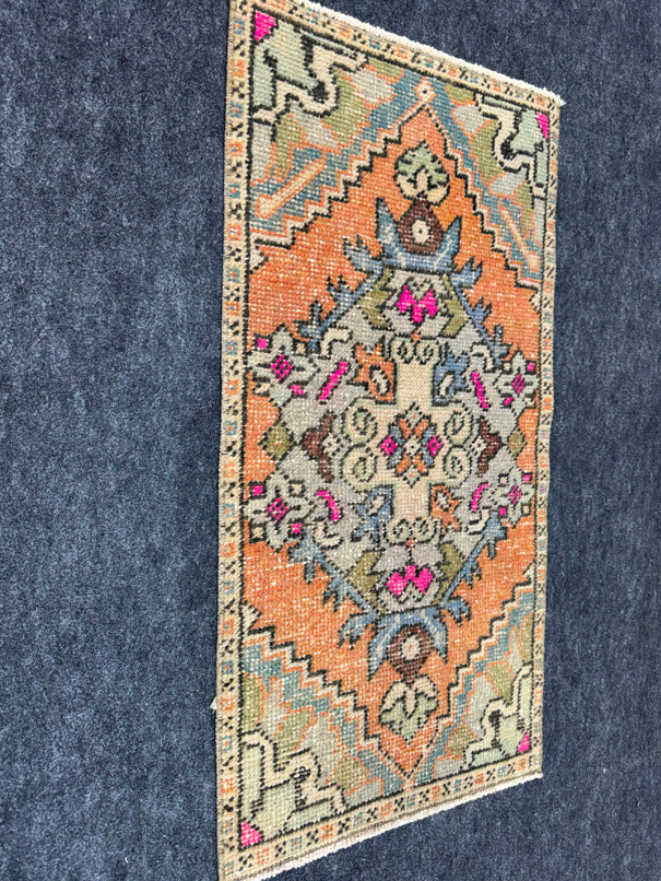 Turkish Yastik Rug 1'6" x 2'11" #24203