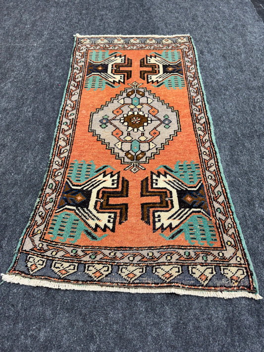 Turkish Yastik Rug 1'8" x 3'4" #24204