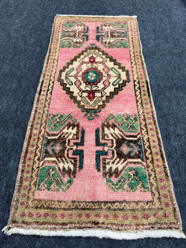 Turkish Yastik Rug 1'6" x 3'7" #24201