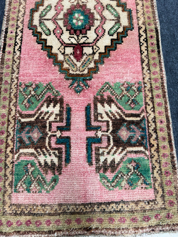 Turkish Yastik Rug 1'6" x 3'7" #24201