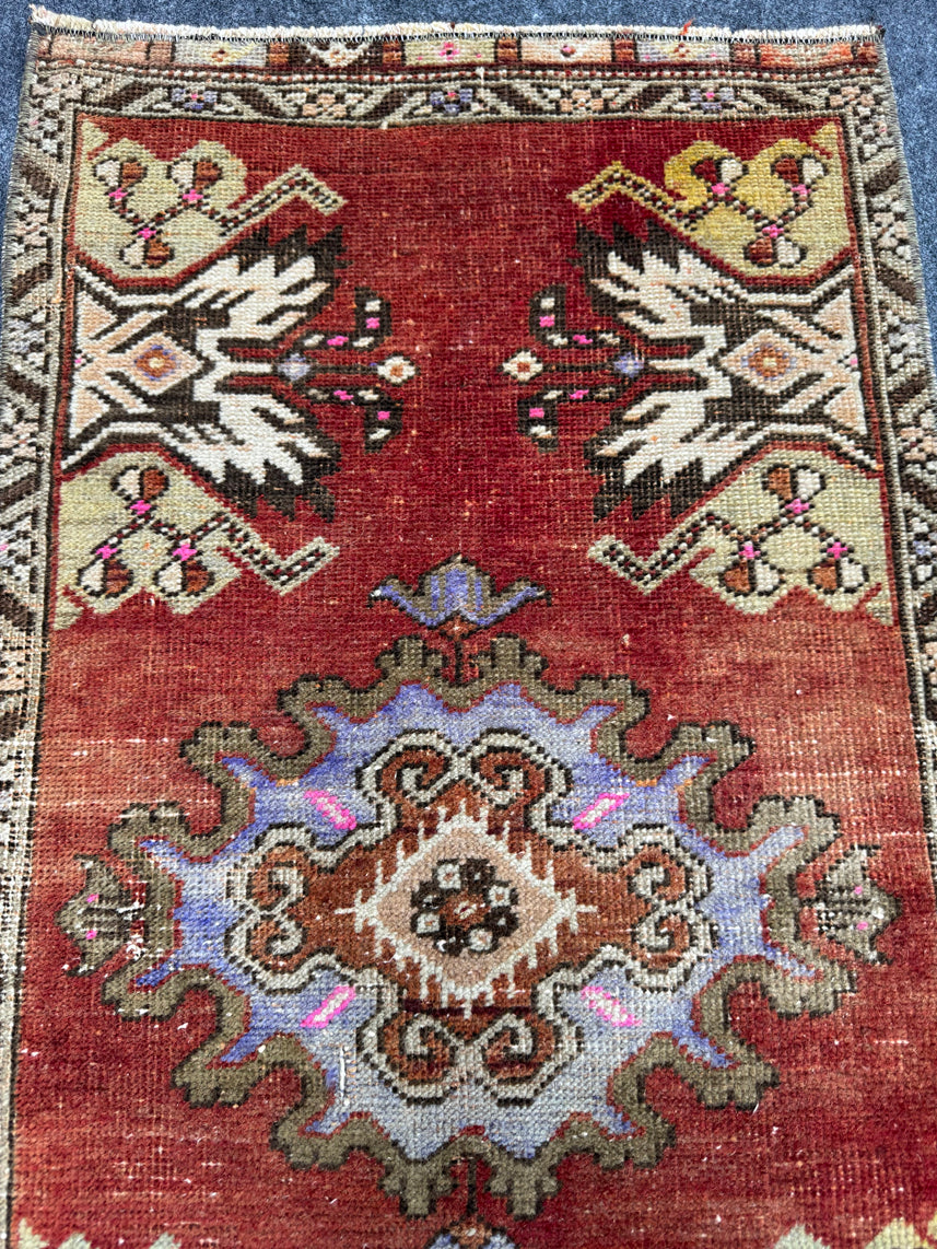 Turkish Yastik Rug 1'6" x 2'11" #24202