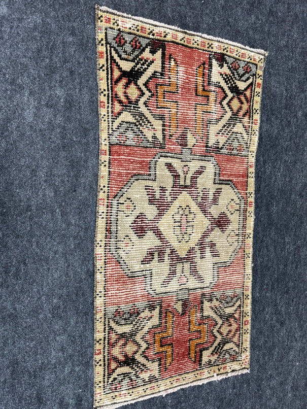 Turkish Yastik Rug 1'6" x 3'1" #24191