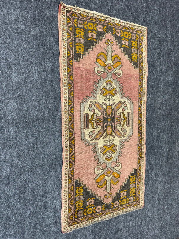 Turkish Yastik Rug 1'10" x 3'8" #24190