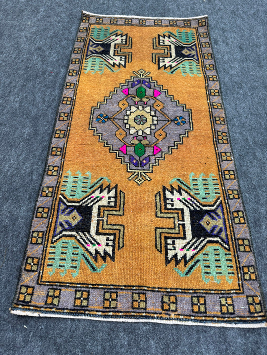 Turkish Yastik Rug 1'8" x 3'4" #24189