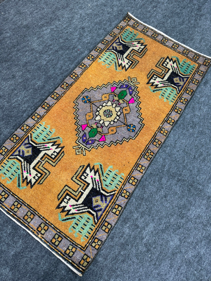 Turkish Yastik Rug 1'8" x 3'4" #24189